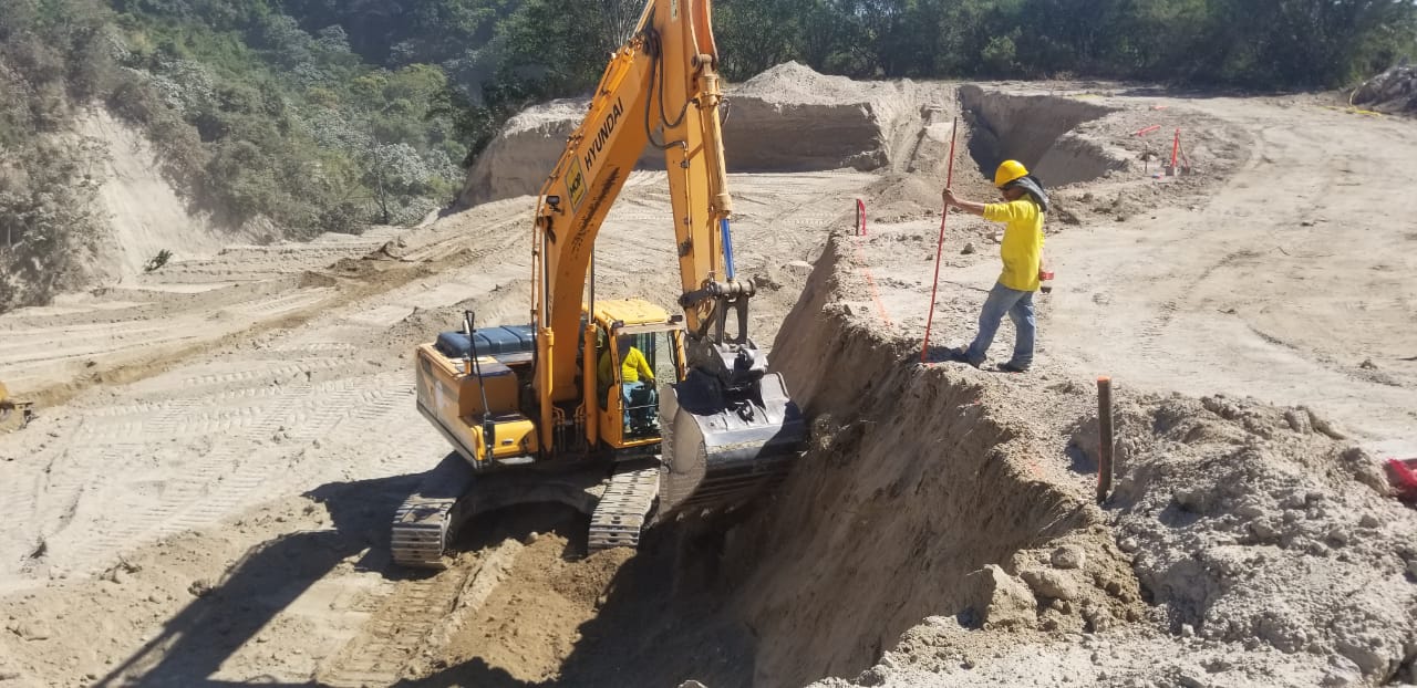 Obras Públicas avanza en terracería de cárcava en colonia Santa Lucía, Ilopango obras-publicas-avanza-en-terraceria-de-carcava-en-colonia-santa-lucia-ilopango